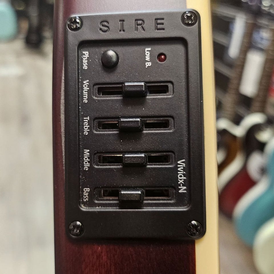 Sire Larry Carlton G5N Elektro Klasik Gitar TSS (Solid Body)