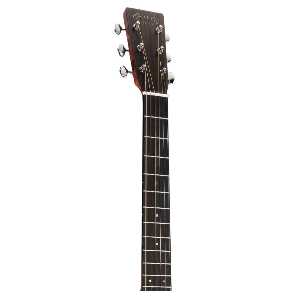 Martin D-18 Akustik Gitar
