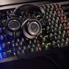 Audio Technica ATHM50X Profesyonel Kulaklık