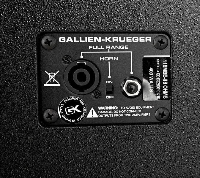 Gallien Krueger bas kabini detay görüntüsü ve bağlantı paneli